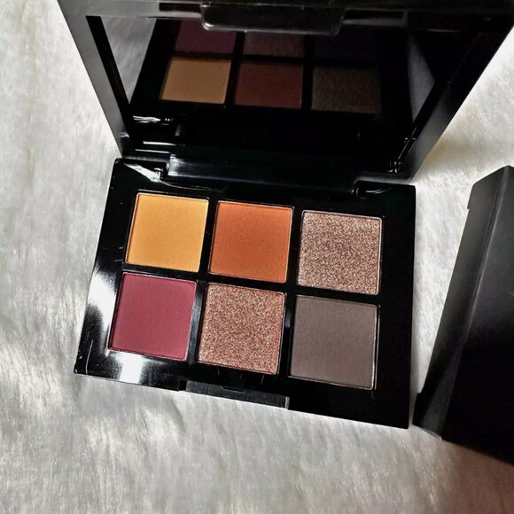 Brand New BEAUTY VAULTE Highly Pigmented Regal EYESHADOW PALETTE 10.8g / .38 Oz - Picture 9 of 10